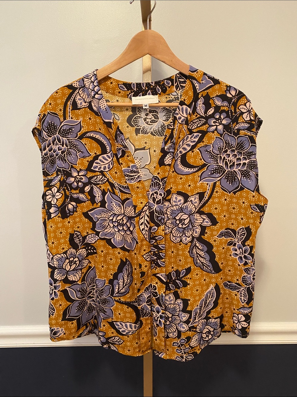 Anthropologie Corey Lynn Calter Mustard Floral V-Neck Sleeveless Blouse Medium